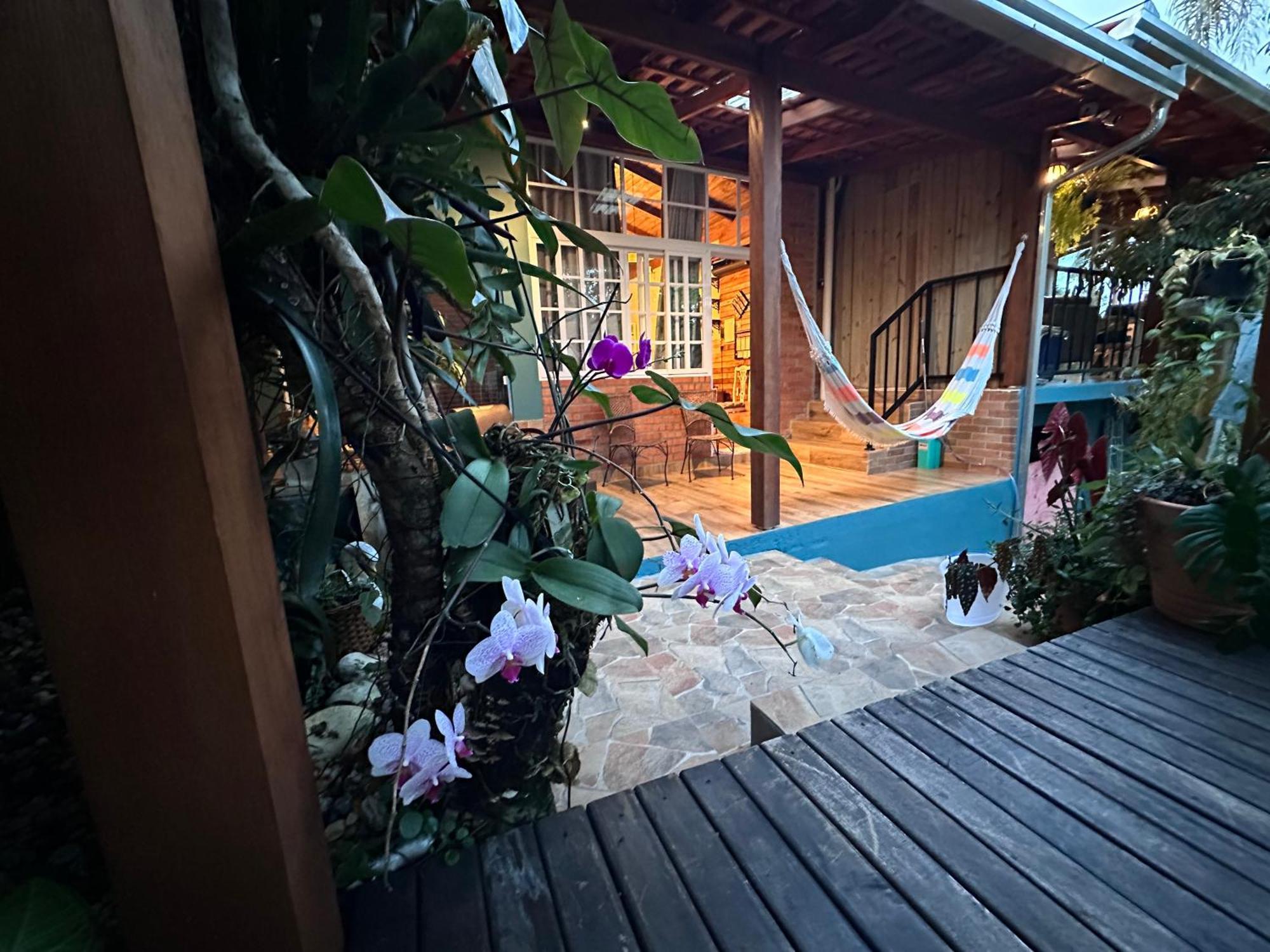Casa de férias Arthi - Lindo Loft Recanto Dos Passarinhos Com Hidromassagem!
