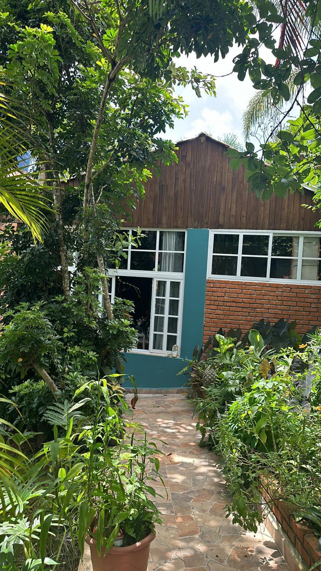 Casa de férias Arthi - Lindo Loft Recanto Dos Passarinhos Com Hidromassagem! *